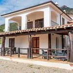 Su Castangiu Apartment Tertenia
