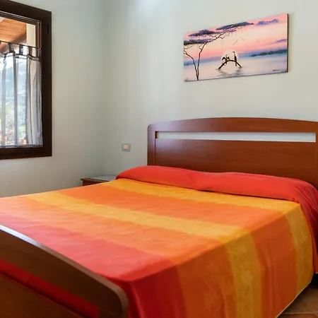 Apartament Su Castangiu *